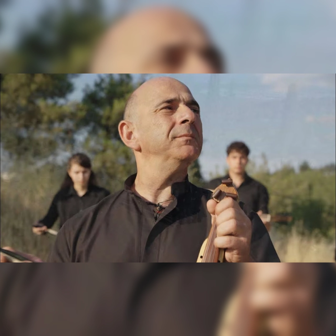 Ανάθεμα τον παρχάρ’/Θεία, δος με την κουτσ̌ή σ’