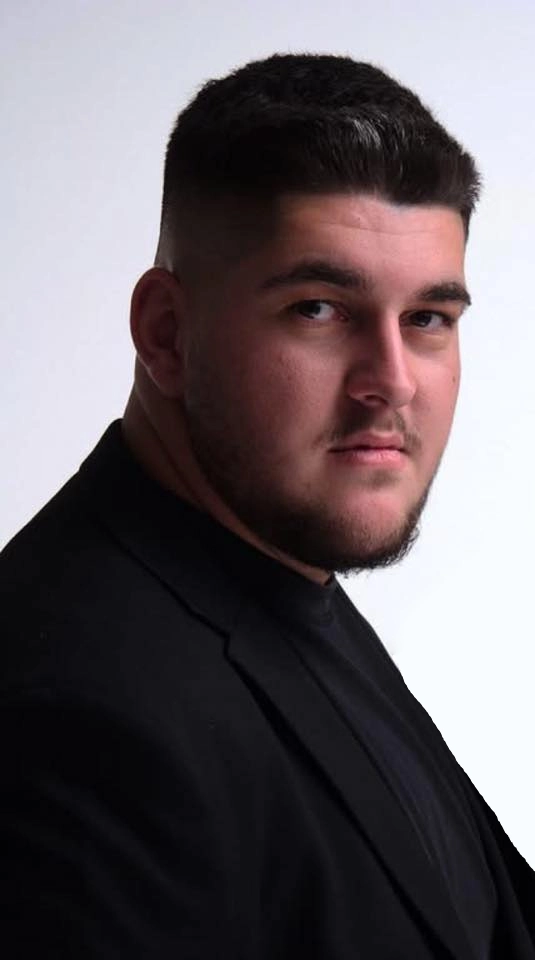 Τάσος Καρακούσης